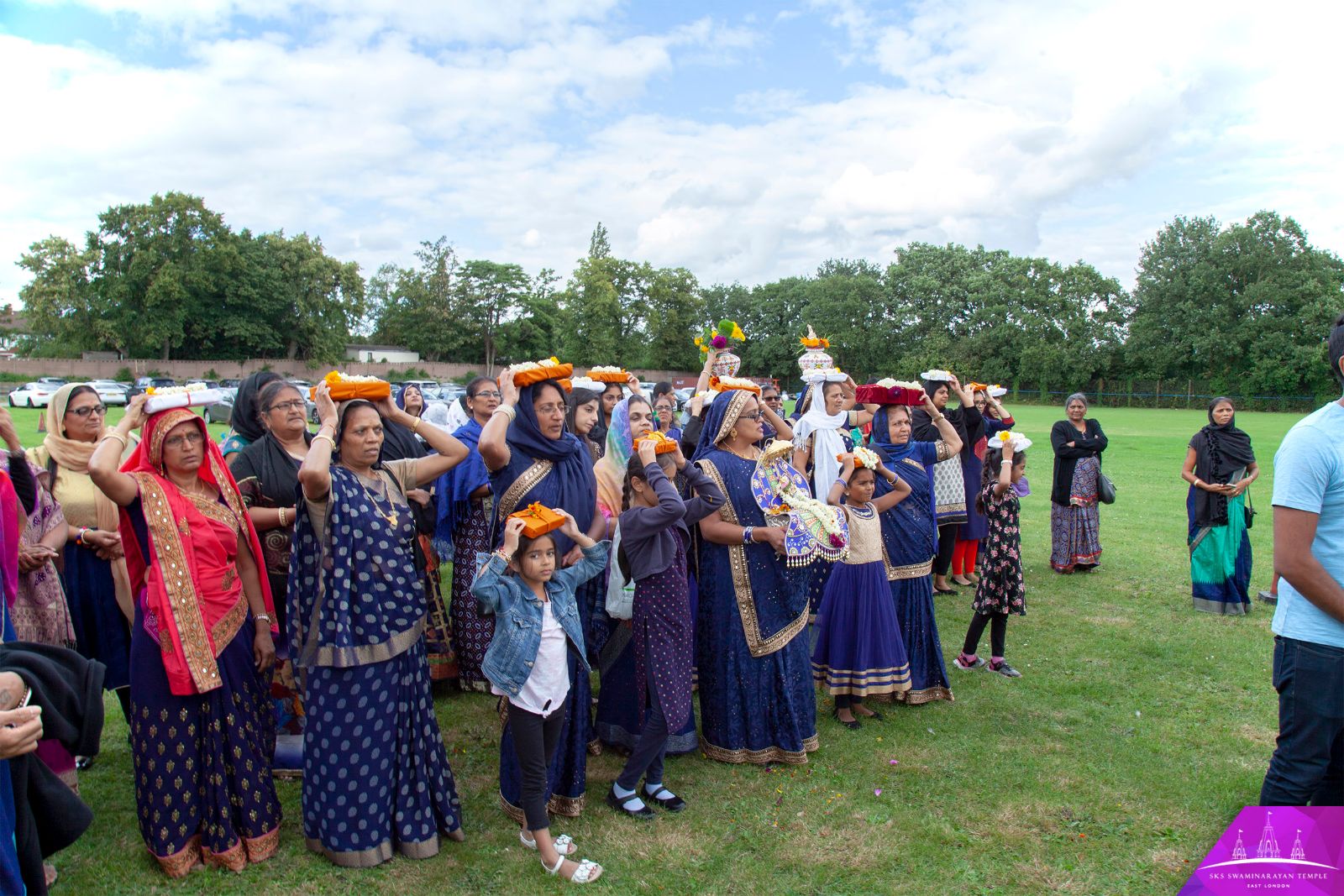 ©1987-2017 SKS Swaminarayan Temple East London